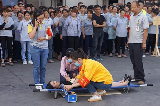 上海hg8868皇冠国际2019年上半年消防演习现场 上海hg8868皇冠国际2019年上半年消防演习现场